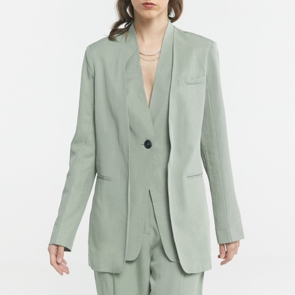 Lattelier Jackets & Blazers - Lattelier Gray Linen-Blend V-Neck Layered Blazer XL NWT